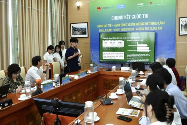 ULIS Students Win First Prize in “Youth Innovation – Action for Clean Air” Competition